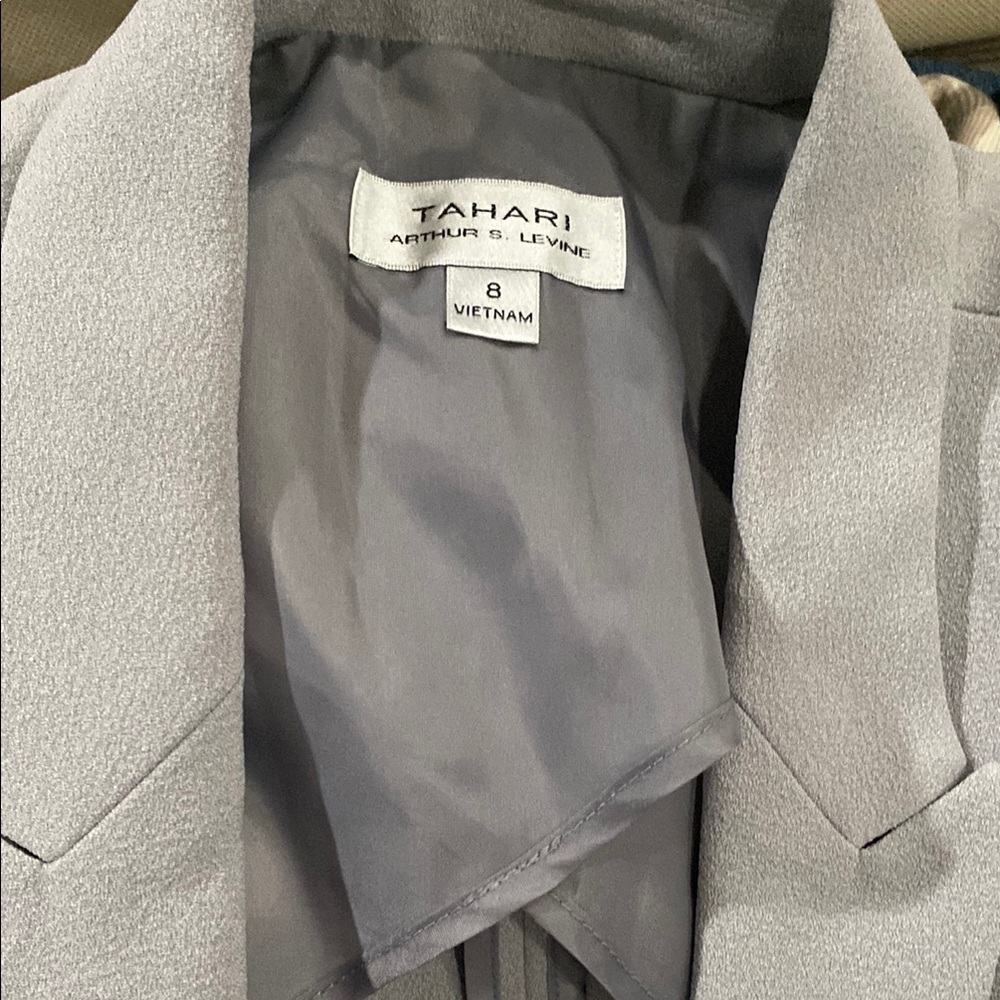 Tahari Light Gray Women's Blazer